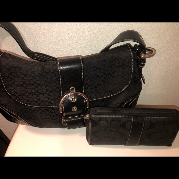 Coach Purse w/ Matching Wallet - Picture 2 of 5